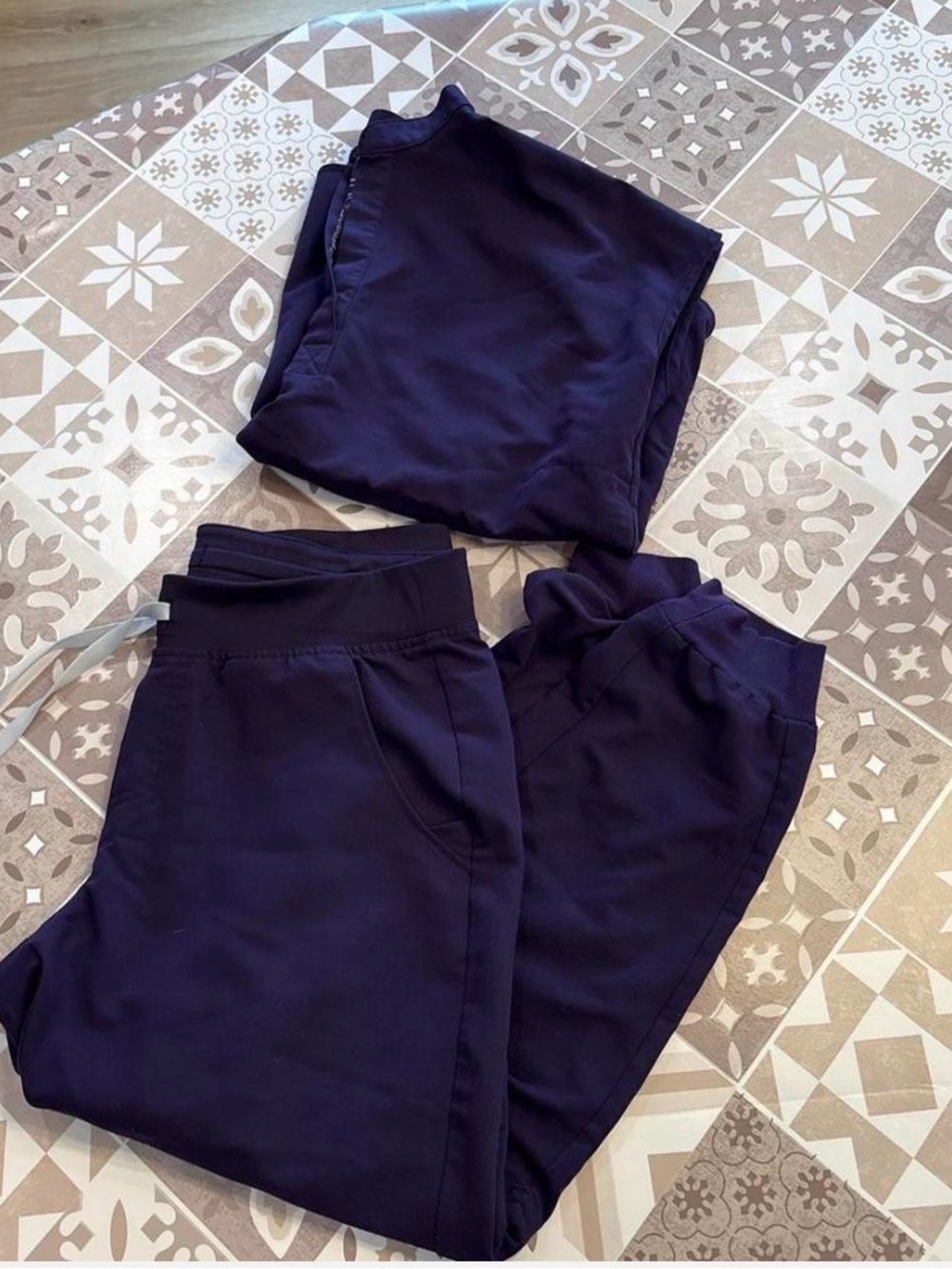 FIGS Women's purple scrubs